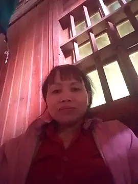 Snapshot of _YooY_ chatting on 11, 11, 2025 YooY online show from 11, 11, 2025