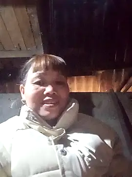 Snapshot of _YooY_ chatting on 17, 11, 2025 YooY online show from 17, 11, 2025