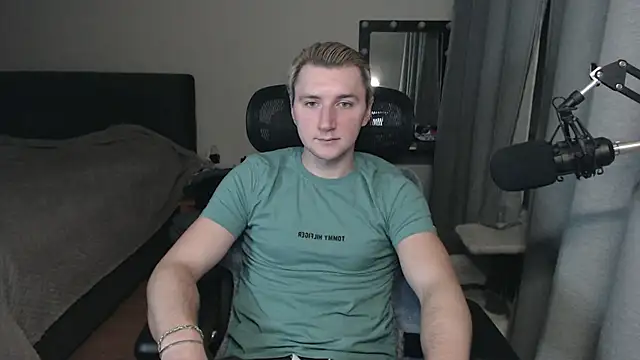 Elvin Vaenight online show from 22, 10, 2025