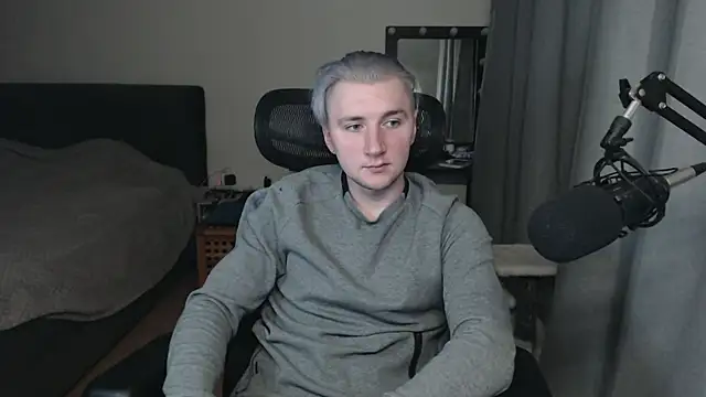 Elvin Vaenight online show from 5, 11, 2025