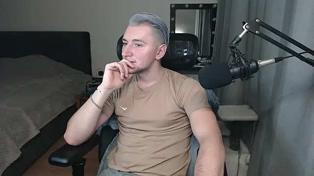 Elvin Vaenight online show from 8, 11, 2025