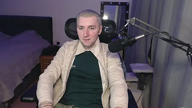 Elvin Vaenight online show from 12, 11, 2025