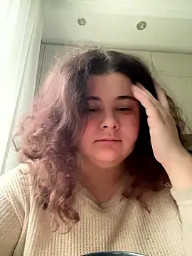 AliceCurlyX online show from 7, 1, 2026