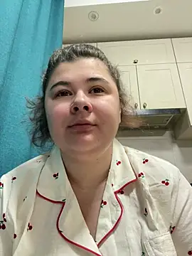 AliceCurlyX online show from 3, 3, 2026