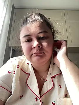 AliceCurlyX online show from 11, 3, 2026