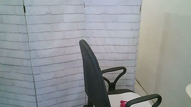 Helen xi  online show from 12, 1, 2026