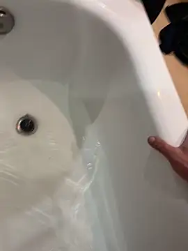 Snapshot of Darekjapa chatting on 27, 11, 2025 Darekjapa online show from 27, 11, 2025