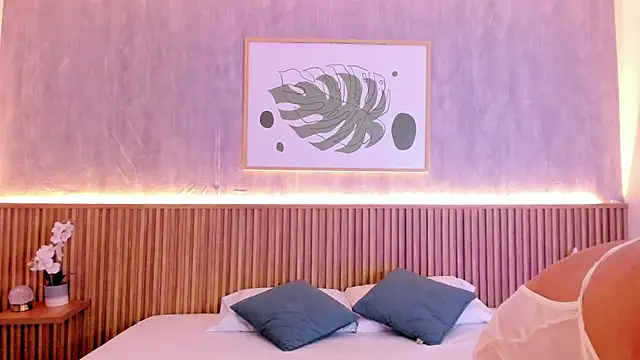 sophie rojas online show from 19, 11, 2025