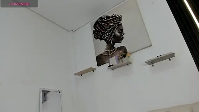 Gabrielaa Miller  online show from 20, 10, 2025