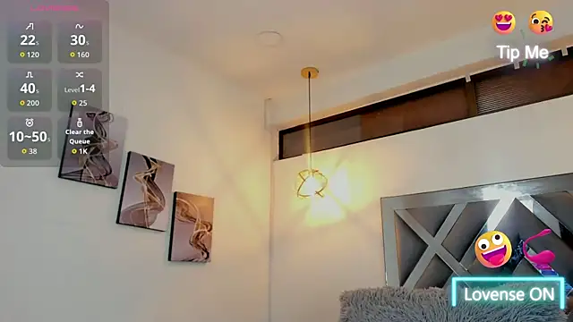 Candy Hott7 online show from 8, 10, 2025