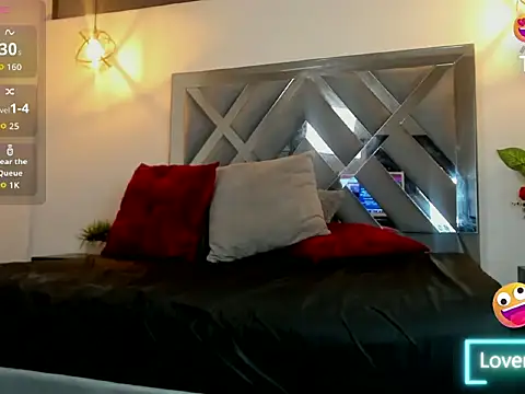 Candy Hott7 online show from 17, 10, 2025