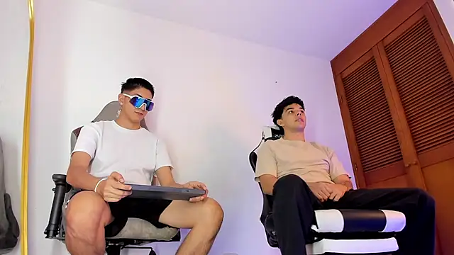 sotooliver3 online show from 14, 11, 2025