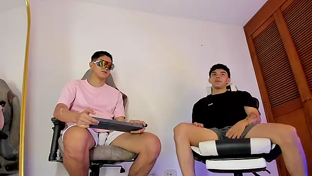 sotooliver3 online show from 20, 2, 2026