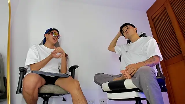 sotooliver3 online show from 10, 3, 2026