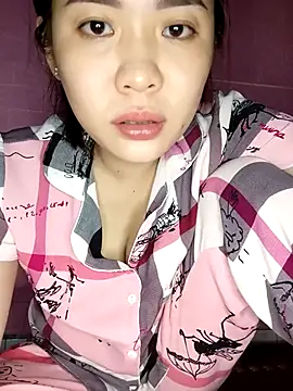 Cherry pusy online show from 2, 10, 2025