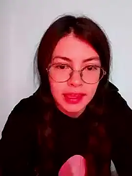 Kylie Rivers online show from 1, 10, 2025