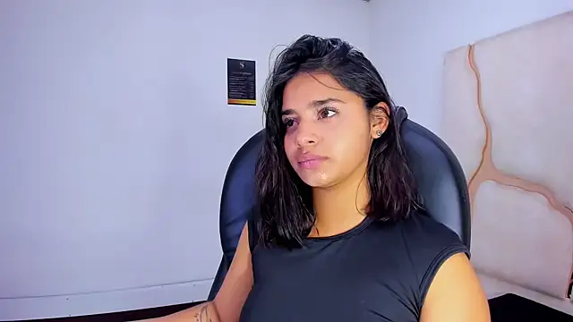 Snapshot of ScarletDoll chatting on 28, 11, 2025 ScarletDoll online show from 28, 11, 2025