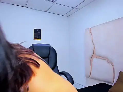 Snapshot of ScarletDoll chatting on 30, 11, 2025 ScarletDoll online show from 30, 11, 2025