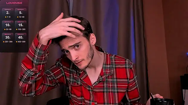 Snapshot of spider____man chatting on 24, 10, 2025 spider man online show from 24, 10, 2025