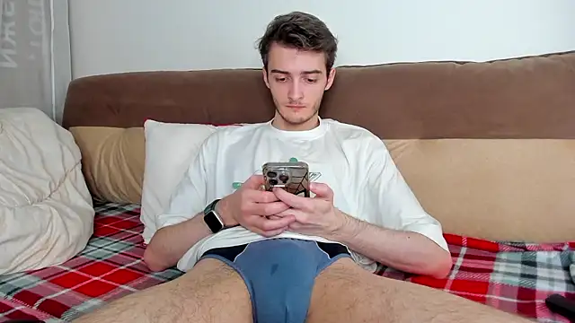 Snapshot of spider____man chatting on 5, 3, 2026 spider man online show from 5, 3, 2026