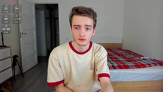 Snapshot of spider____man chatting on 8, 3, 2026 spider man online show from 8, 3, 2026