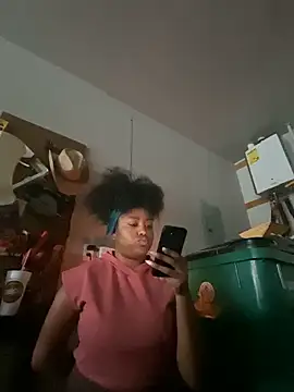 Snapshot of princesslivv chatting on 10, 4, 2026 princesslivv online show from 10, 4, 2026