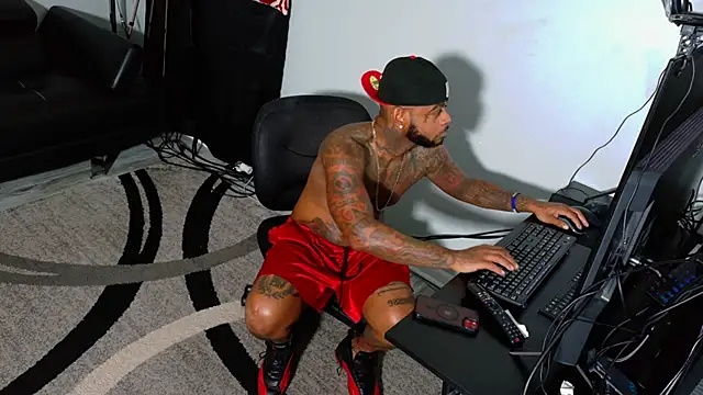 SLANGONDEMHOES online show from 23, 11, 2025