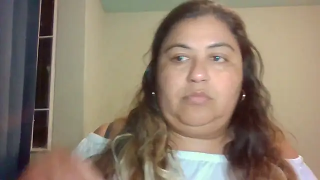 Snapshot of curvy_diva_ chatting on 23, 2, 2026 curvy diva online show from 23, 2, 2026