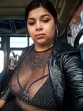 snow belle online show from 30, 11, 2025