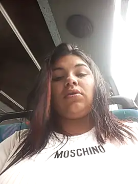 snow belle online show from 5, 1, 2026