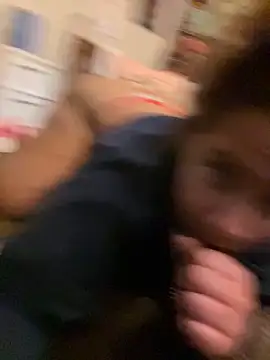 Snapshot of StylishEchium chatting on 27, 10, 2025 StylishEchium online show from 27, 10, 2025