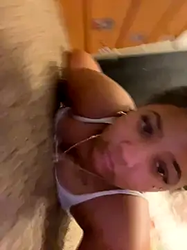 Snapshot of StylishEchium chatting on 15, 11, 2025 StylishEchium online show from 15, 11, 2025