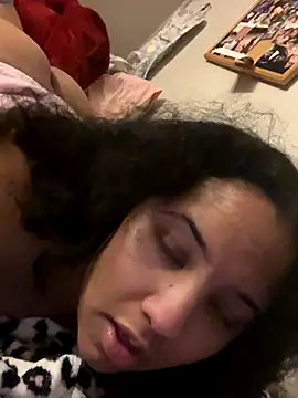 Snapshot of StylishEchium chatting on 16, 11, 2025 StylishEchium online show from 16, 11, 2025