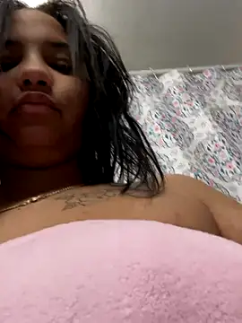 Snapshot of StylishEchium chatting on 25, 11, 2025 StylishEchium online show from 25, 11, 2025