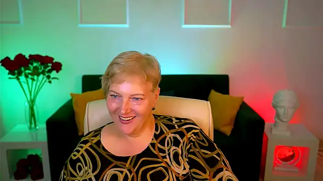 MaryMogan online show from 1, 10, 2025