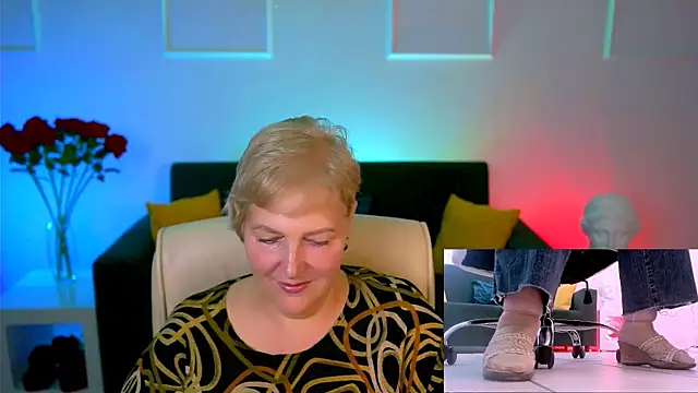 MaryMogan online show from 2, 10, 2025