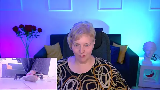 MaryMogan online show from 7, 10, 2025