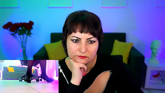 Snapshot of HelenBeler chatting on 20, 11, 2025 HelenBeler online show from 20, 11, 2025