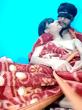 Pahadi couple online show from 18, 10, 2025