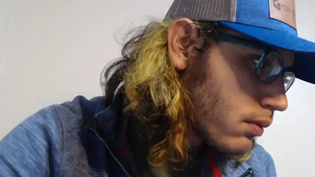 zacthefeetguy online show from 4, 2, 2026