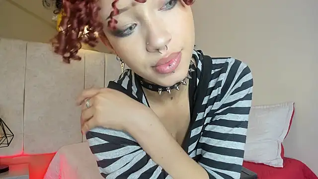 EmiilyWillss online show from 18, 9, 2025
