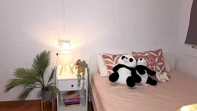 lillypanda online show from 26, 9, 2025