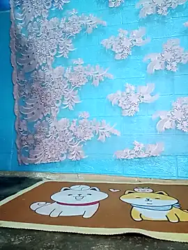 Snapshot of merylove-00 chatting on 17, 10, 2025 merylove-00 online show from 17, 10, 2025