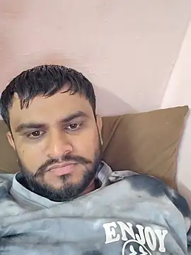 Snapshot of Frvgggghh chatting on 31, 3, 2026 Frvgggghh online show from 31, 3, 2026