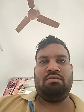 Snapshot of vinay_smalldick chatting on 11, 2, 2026 vinay smalldick online show from 11, 2, 2026