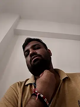 Snapshot of vinay_smalldick chatting on 18, 2, 2026 vinay smalldick online show from 18, 2, 2026