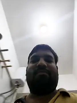 Snapshot of vinay_smalldick chatting on 7, 3, 2026 vinay smalldick online show from 7, 3, 2026