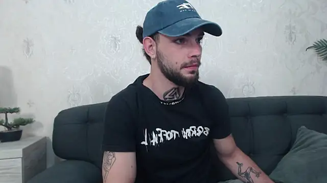 DanyelCarter online show from 4, 10, 2025