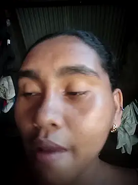 Lucy-Ferr online show from 29, 10, 2025