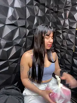 lil charme online show from 9, 9, 2025